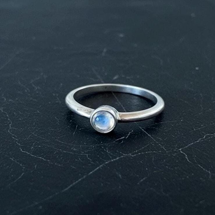 Blue Flash Moonstone Ring - Clean