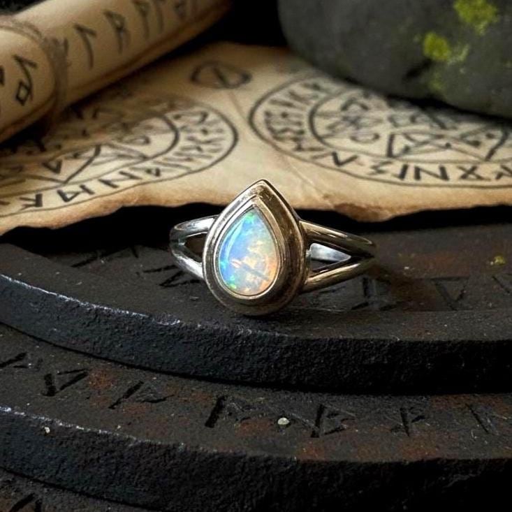 Opal Ring - Style 4