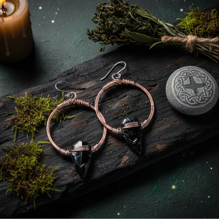Black obsidian arrowhead earrings on copper hoops - Ancient mystical style 1