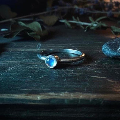 Blue Flash Moonstone Ring - Style 6