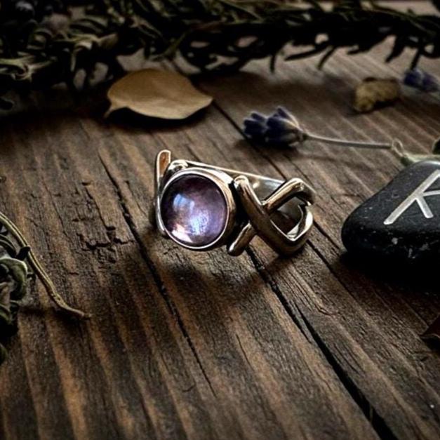 Lavender Amethyst Ring - Style 5