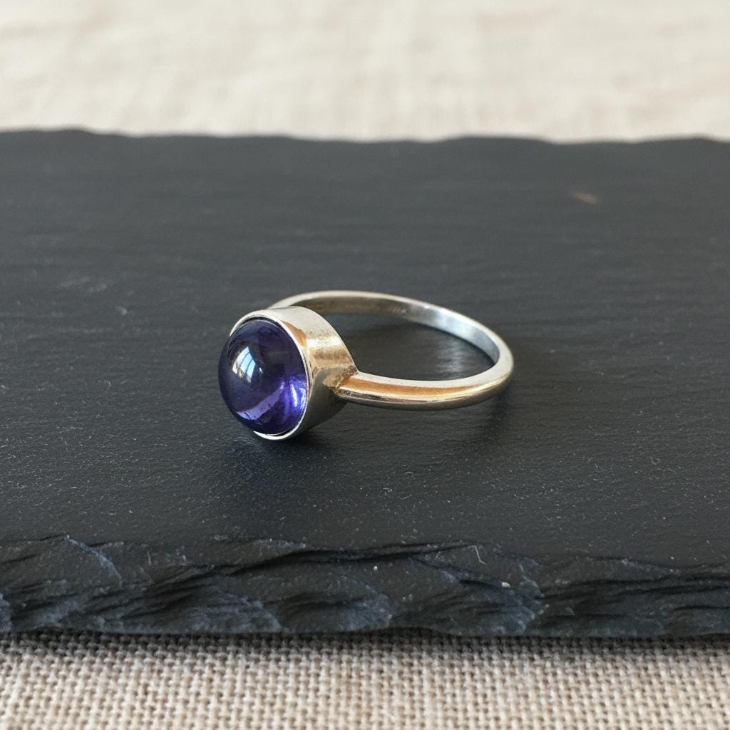 Iolite Ring - Clean (round)