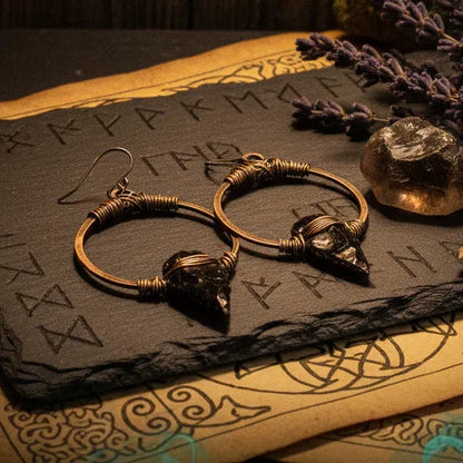 Black obsidian arrowhead earrings on copper hoops - Ancient mystical style 3